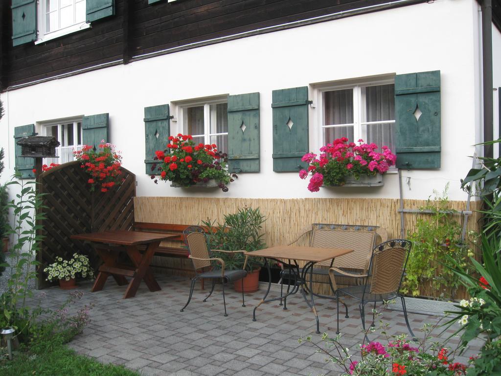 Haus Klinger Apartamento Gaschurn Exterior foto
