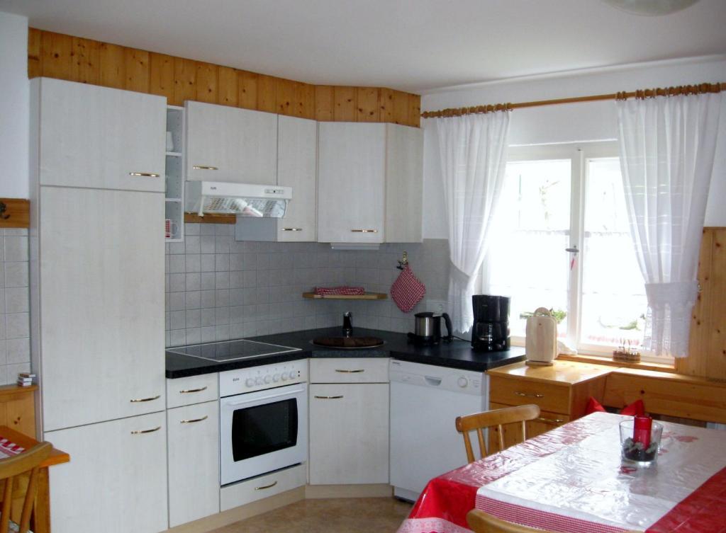 Haus Klinger Apartamento Gaschurn Quarto foto