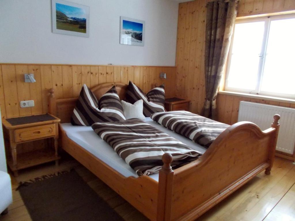 Haus Klinger Apartamento Gaschurn Quarto foto